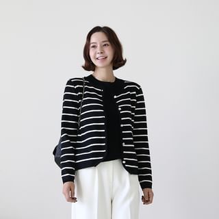 Round-Neck Stripe Cardigan