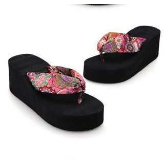 Pangmama Patterned Platform Mules