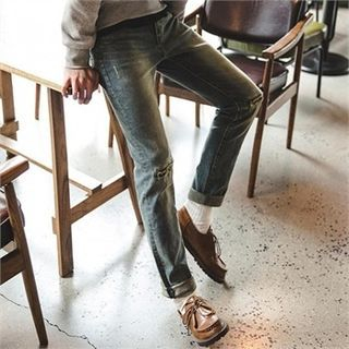 STYLEMAN Straight-Cut Distressed Jeans