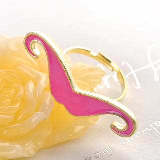 Fit-to-Kill Moustache Ring Gold - One Size