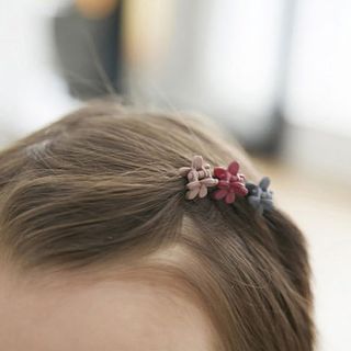 Suu Kids Flower Hair Claw