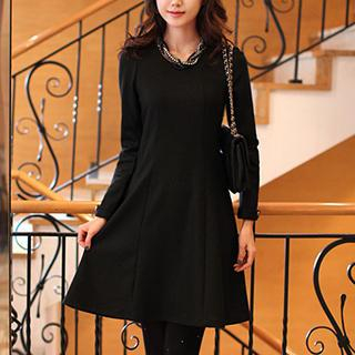 Dowisi Long-Sleeve A-Line Dress