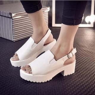 Wello Peep-toe Platform Sandals