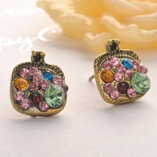 Fit-to-Kill Colorful Diamond Little Bag Earring One Size
