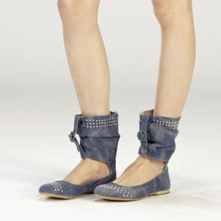 ankle cuff flats