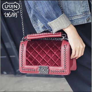 Youshine Chain Accent Quilted Crossbody