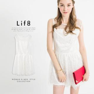 Life 8 Sleeveless Lace Panel Dress