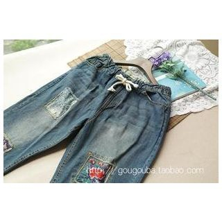Kirito Applique Embroidered Straight Jeans