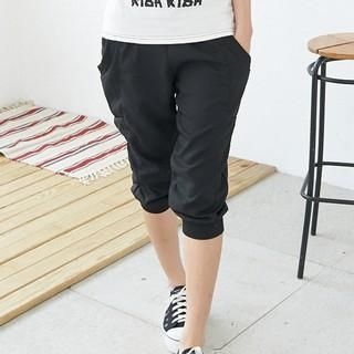 RingBear Gathered-Waist Cropped Pants