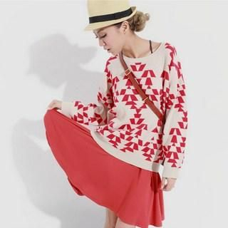 Two-Tone Long Sleeve Knit Top