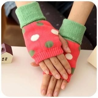 Fancy Mansion Dotted Fingerless Mittens
