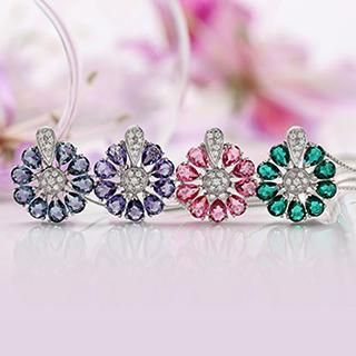 T400 Jewelers Sterling Silver Swarovski Elements Crystal Flower Necklace