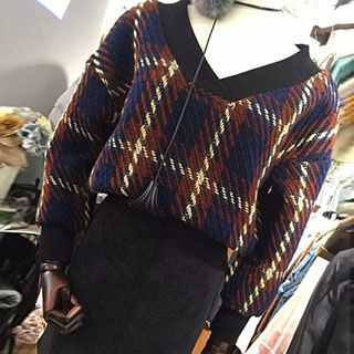 Eva Fashion V-Neck Plaid Sweatshirt