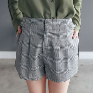 Tokyo Fashion Belted Plaid Shorts