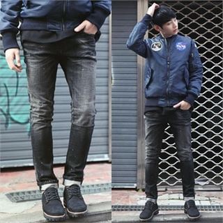 TOMONARI Paint-Splatter Slim-Fit Jeans