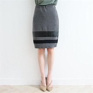 GLAM12 Color-Block Band-Waist Skirt