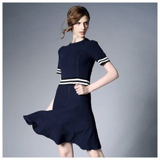 Elabo Stripe-Trim Short-Sleeve Dress