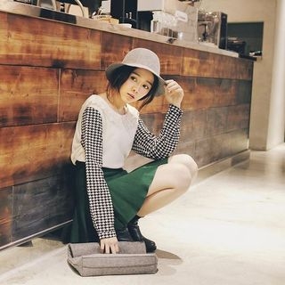 Tokyo Fashion Houndstooth Sleeve Lace Collar Knit Top
