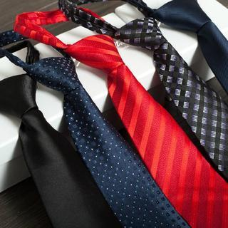 Xin Club Pre-Tied Neck Tie