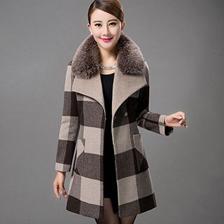 Lovebirds Furry-Collar Check Snap-Button Coat