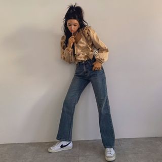 Washed Wide-leg Jeans