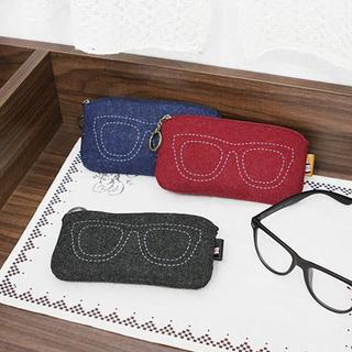 Full House Glasses Pouch