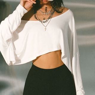 Long-Sleeve Boatneck Plain Crop Top