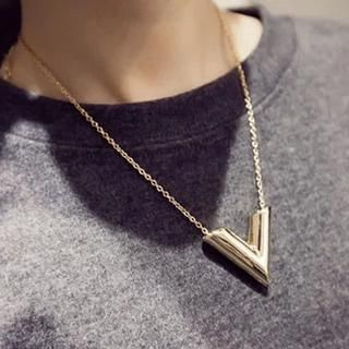 Ticoo Arrow Head Necklace