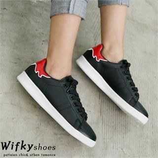 Wifky Contrast-Trim Sneakers