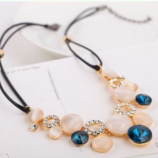 Glitglow Jeweled Retro Necklace