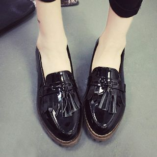QQ Trend Tasseled Loafers