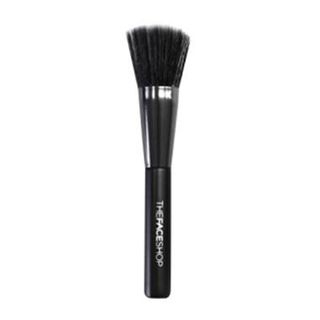 The Face Shop Daily Beauty Tools Highlighter Brush 1pc
