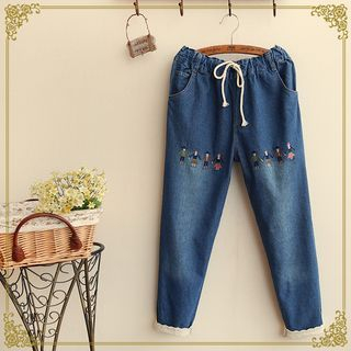 Fairyland Embroidered Washed Jeans