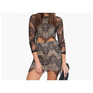Richcoco 3/4-Sleeve Cropped Lace Panel Top
