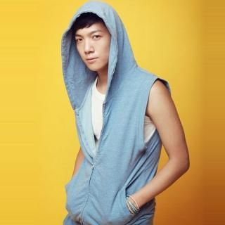 JBROS Stud-Accent Hooded Sleeveless Top 1022998514 | Mens Asian