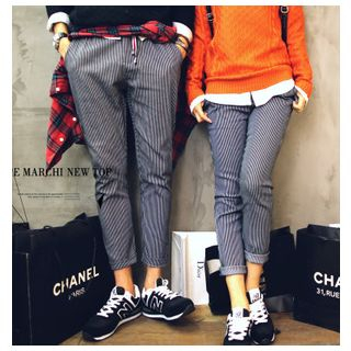 Simpair Pinstriped Couple Cropped Pants