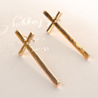 Fit-to-Kill Big Cross Earrings  Gold - One Size