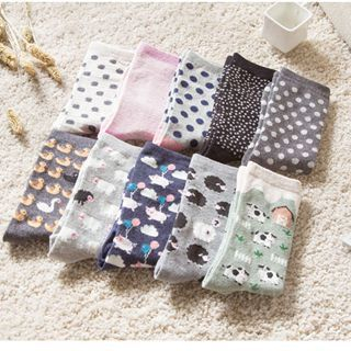 Home Simply Patterned Socks