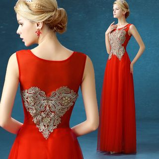 Loree Sleeveless Embroidered Evening Gown