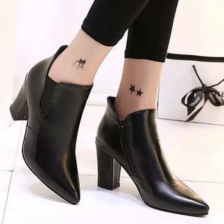 Lynnx Pointy-Toe Heel Ankle Boots