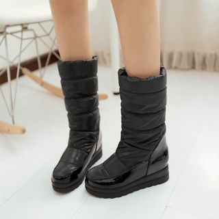 Pretty in Boots Platform Padded Mid Cuff Boots