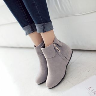 Pretty in Boots Zip-up Hidden Wedge Ankle Boots