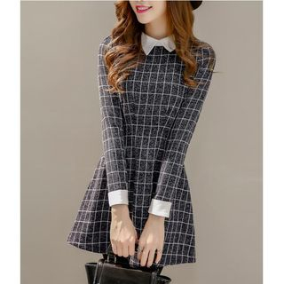 Dowisi Collared Long-Sleeve Check Dress