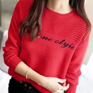 NIZ Lettering Sweater