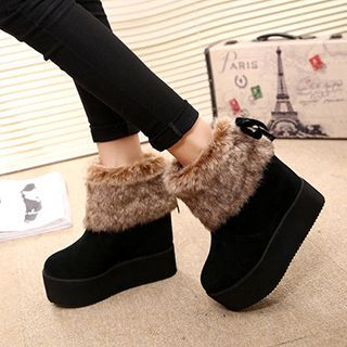 Zandy Shoes Furry-Trim Wedge Ankle Boots