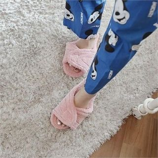 LIPHOP Velcro Slippers