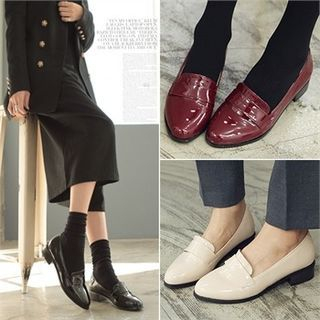 Reneve Patent Loafers
