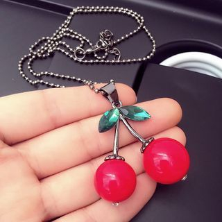 EPOQ Cherry Necklace