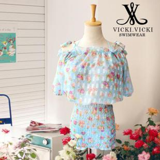 Vicki Vicki Set: Floral Print Bikini Set + Cover-up