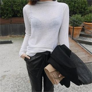 LIPHOP Wool Mock-Neck Top